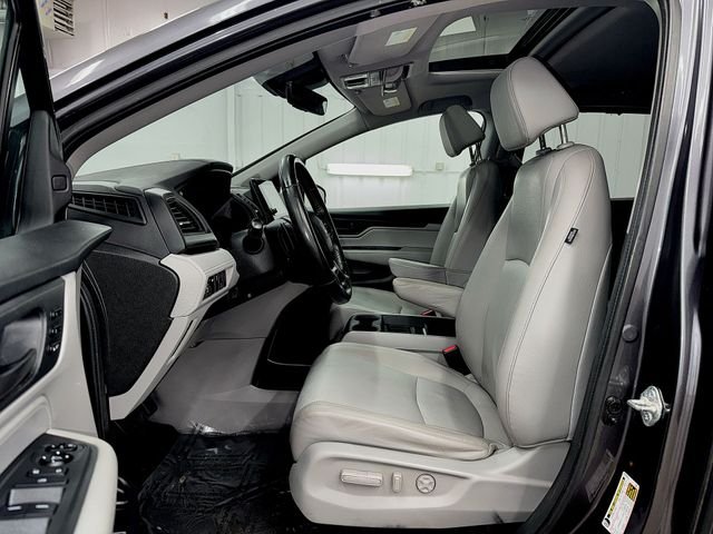 Used 2018  Honda EX-L image 12