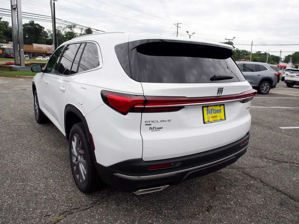 New 2026 Summit White Buick Preferred image 8
