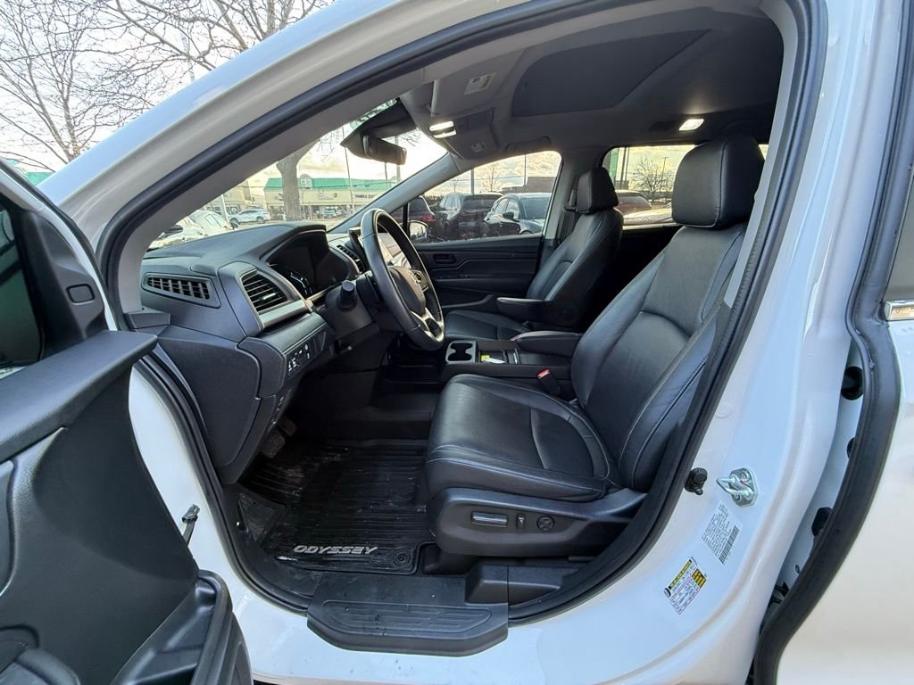 2024 Honda Odyssey EX-L - Photo 9