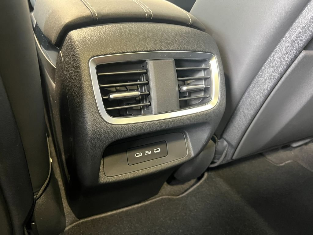 New 2026 Platinum White Pearl Acura Technology Package image 29