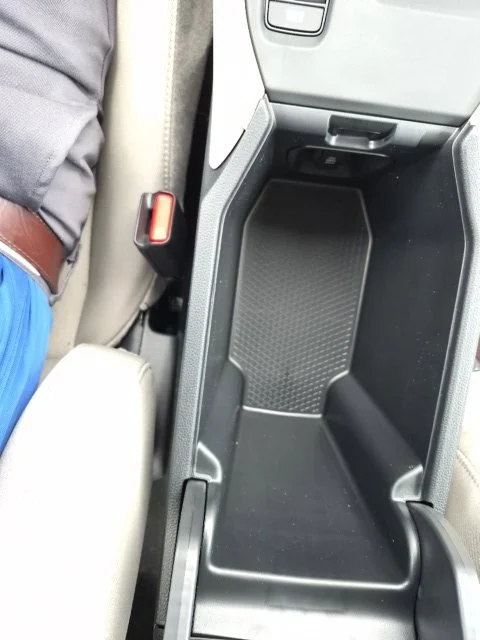 New 2026 Platinum White Pearl Honda SE image 28