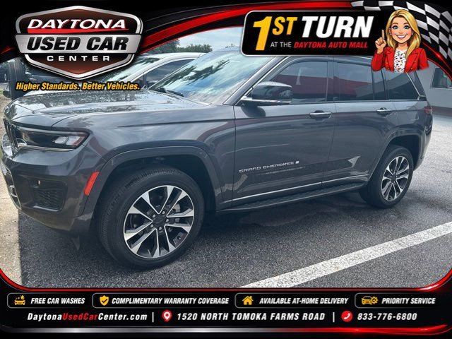 Certified Used 2022 Gray Metallic Jeep Overland image 1
