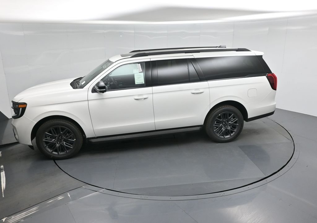 New 2026 Star White Metallic Tri-Coat Ford Platinum image 43
