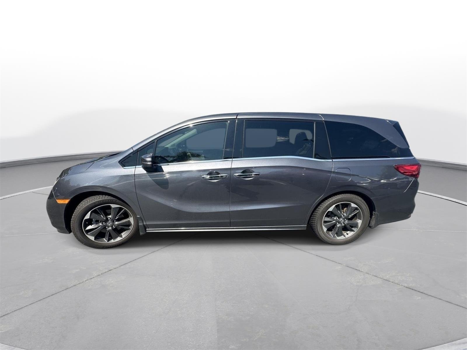 Used 2024 Modern Steel Metallic Honda Elite image 9