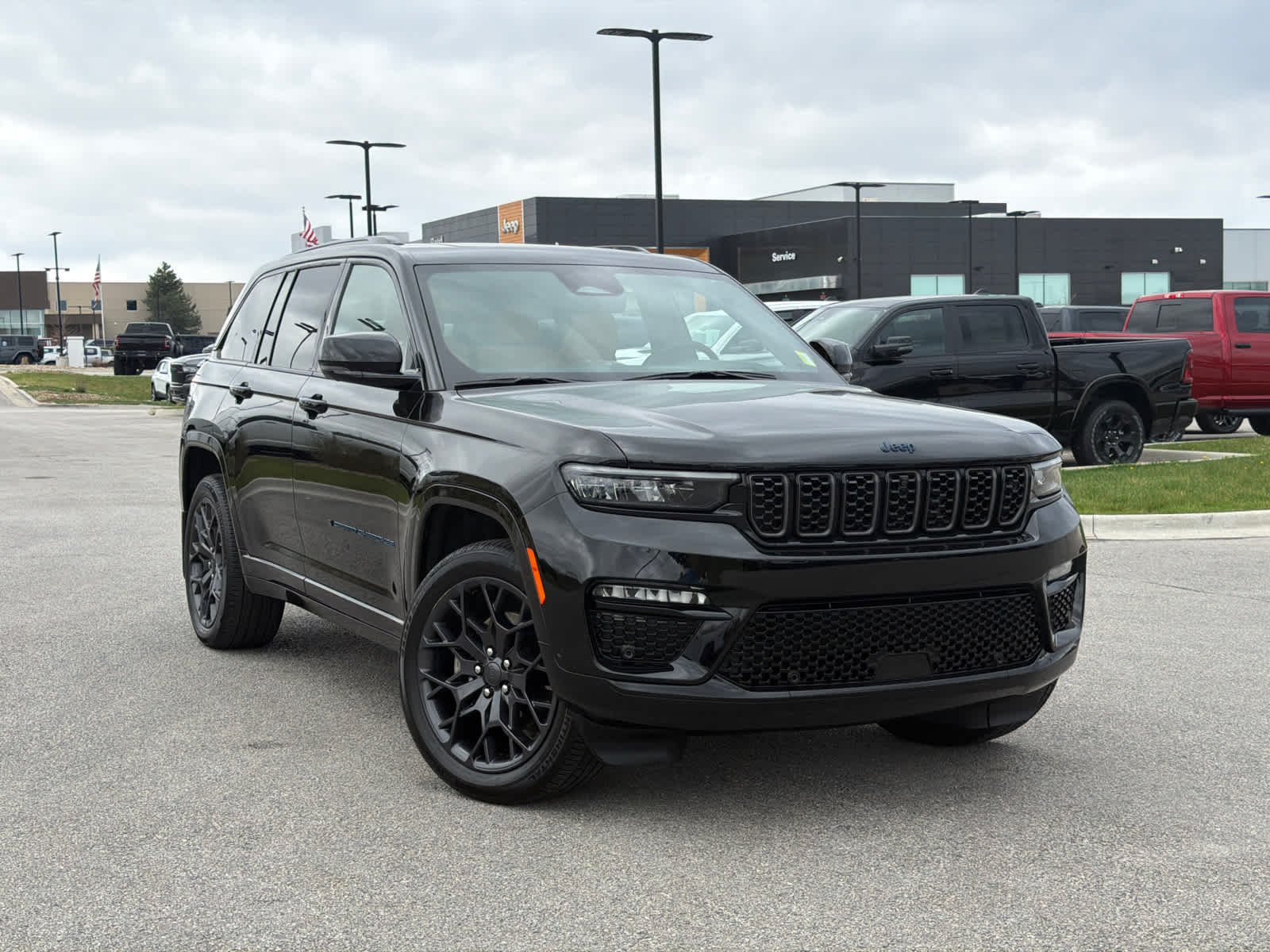 Used 2025 Jeep Grand Cherokee Summit Reserve 4xe with VIN 1C4RJYE67S8706421 for sale in Shawnee, KS