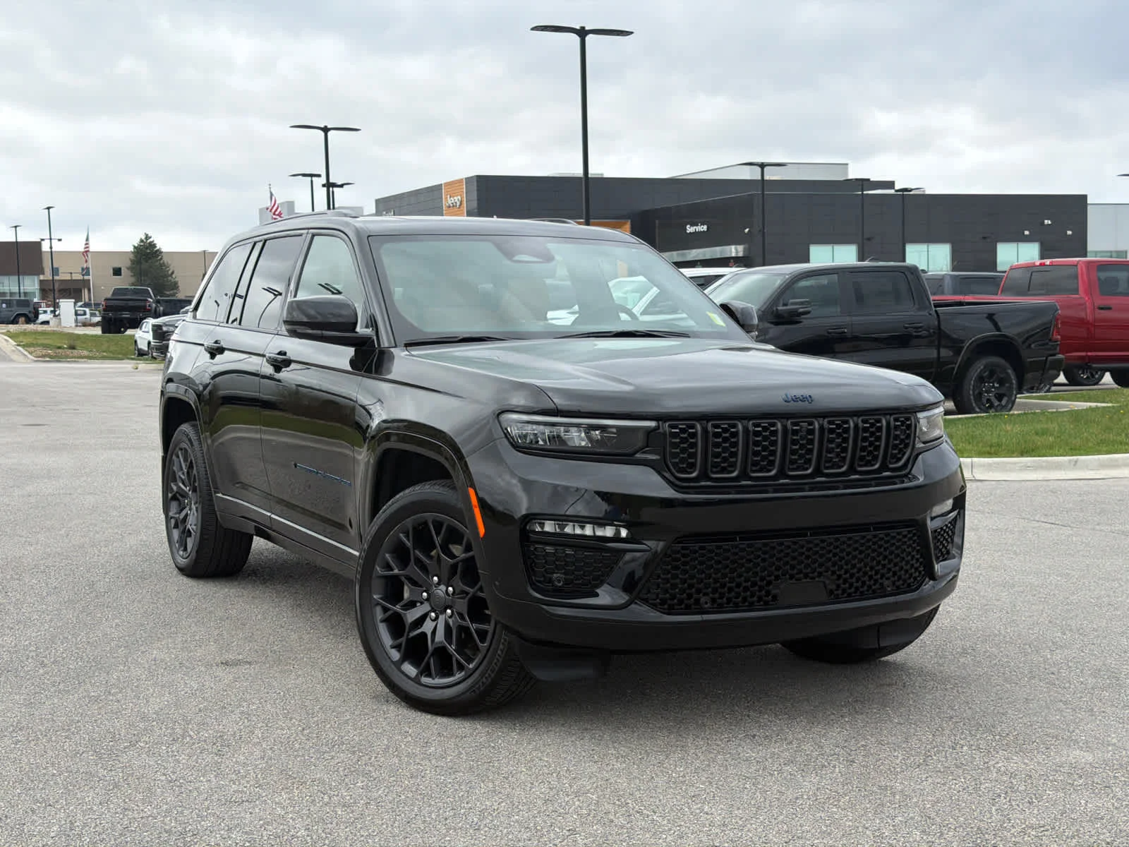 Used 2025 Jeep Grand Cherokee Summit Reserve 4xe with VIN 1C4RJYE67S8706421 for sale in Kansas City