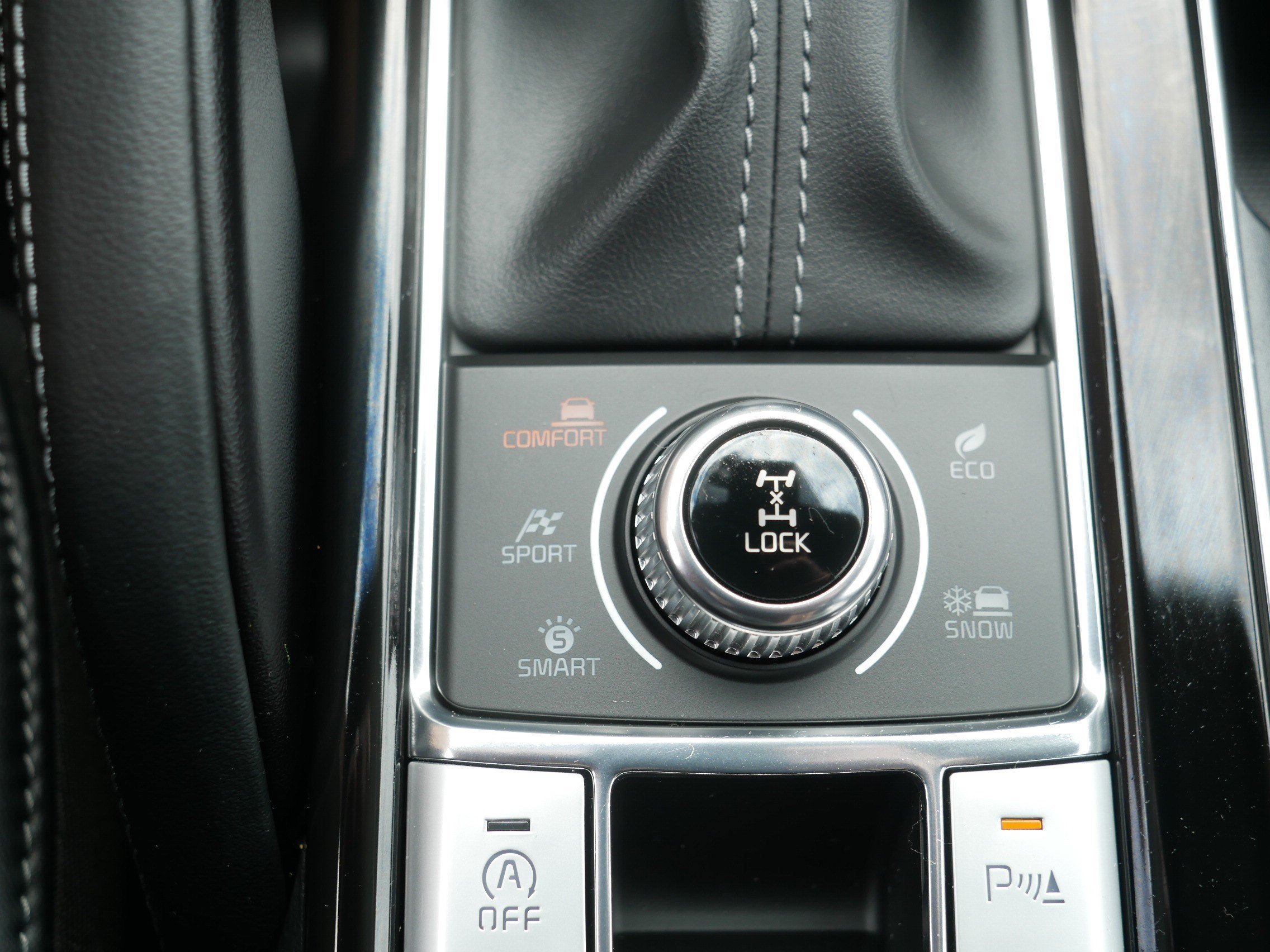 Used 2025 Ebony Black Kia SX-Prestige X-Line image 32