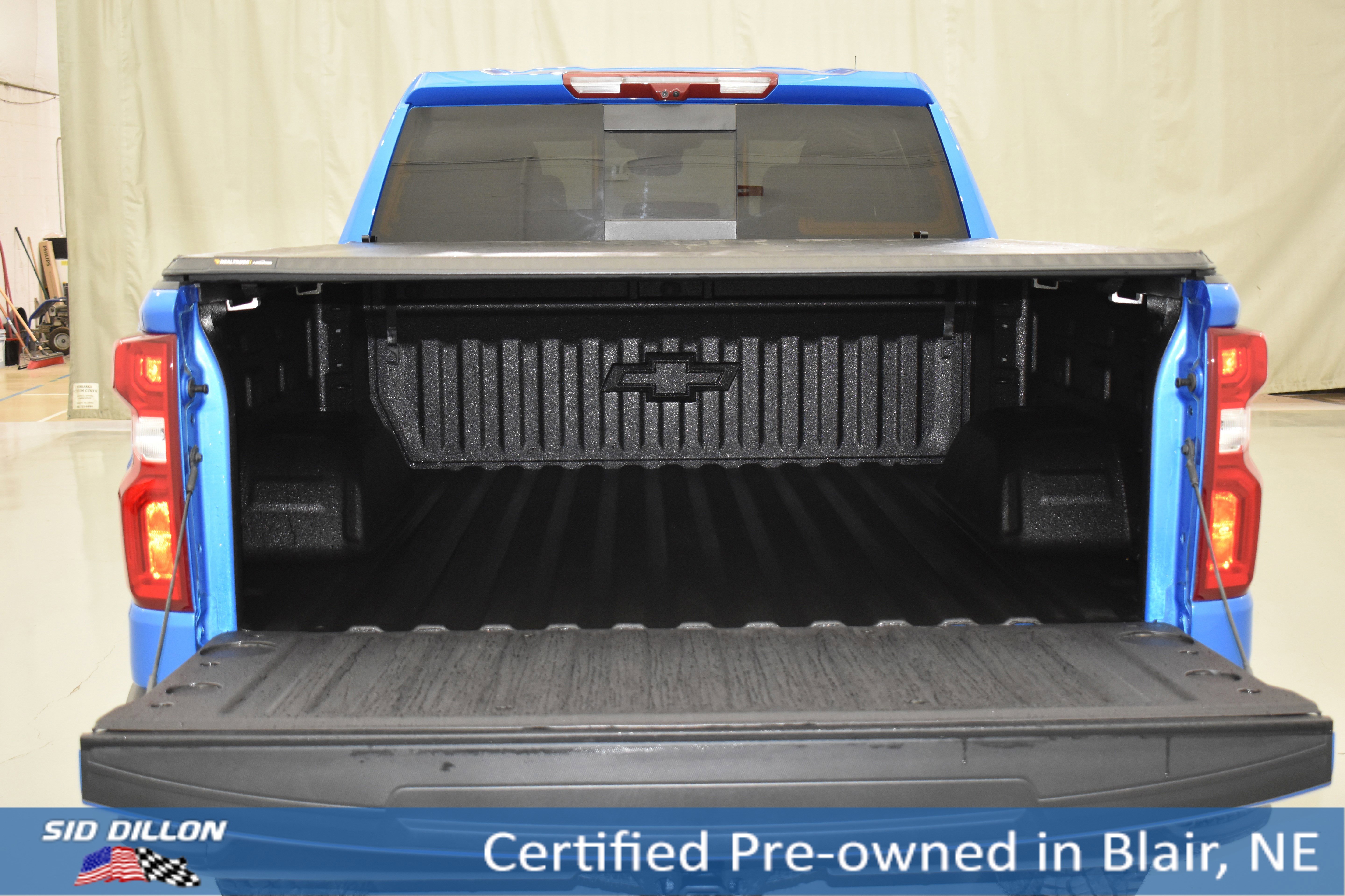 Certified Used 2026 Riptide Blue Metallic Chevrolet ZR2 image 12
