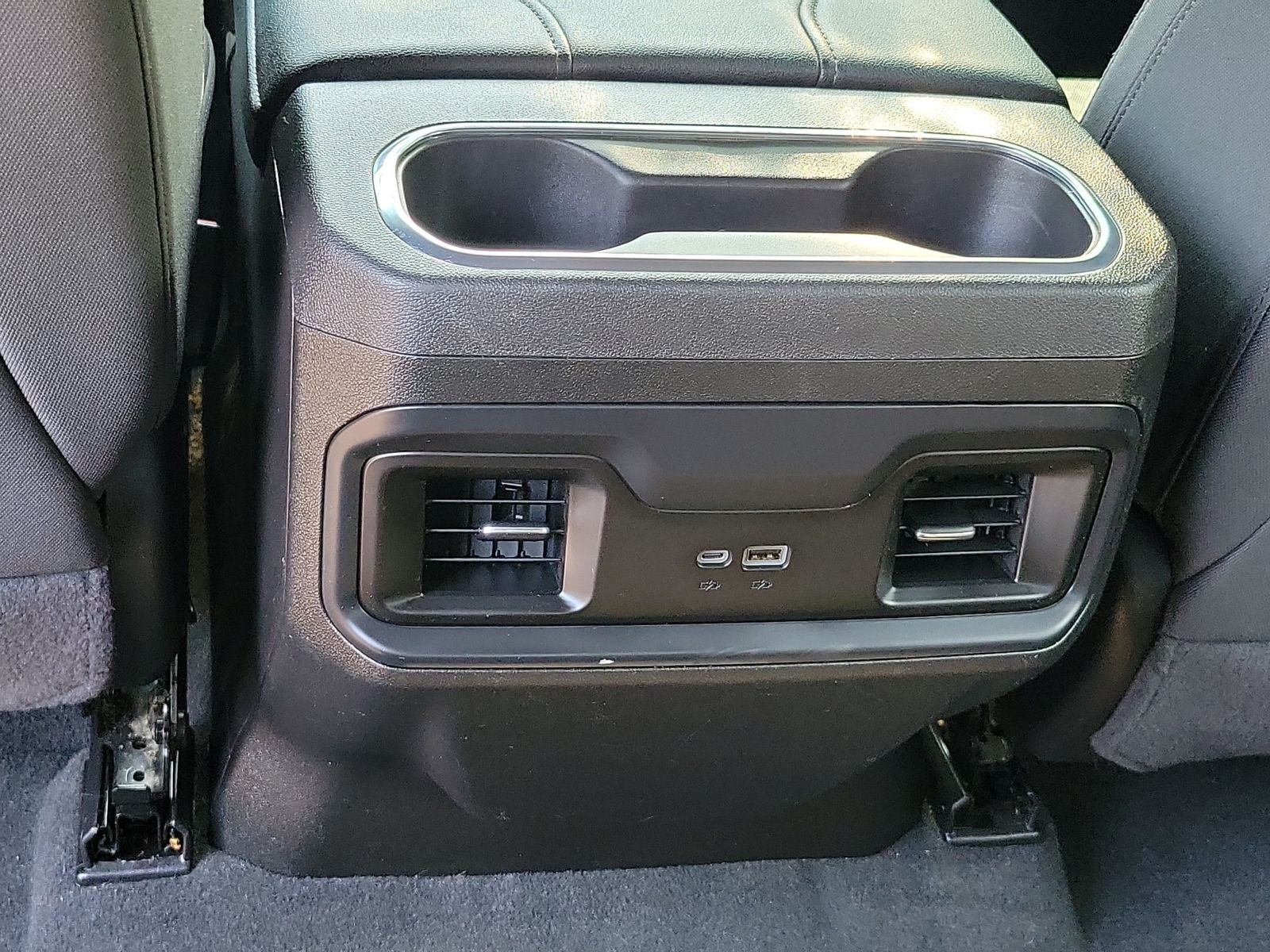 Used 2025 Gray Chevrolet LT image 28