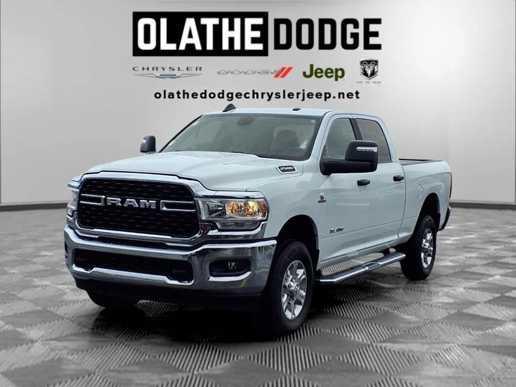 Used 2024 White Ram Big Horn image 1