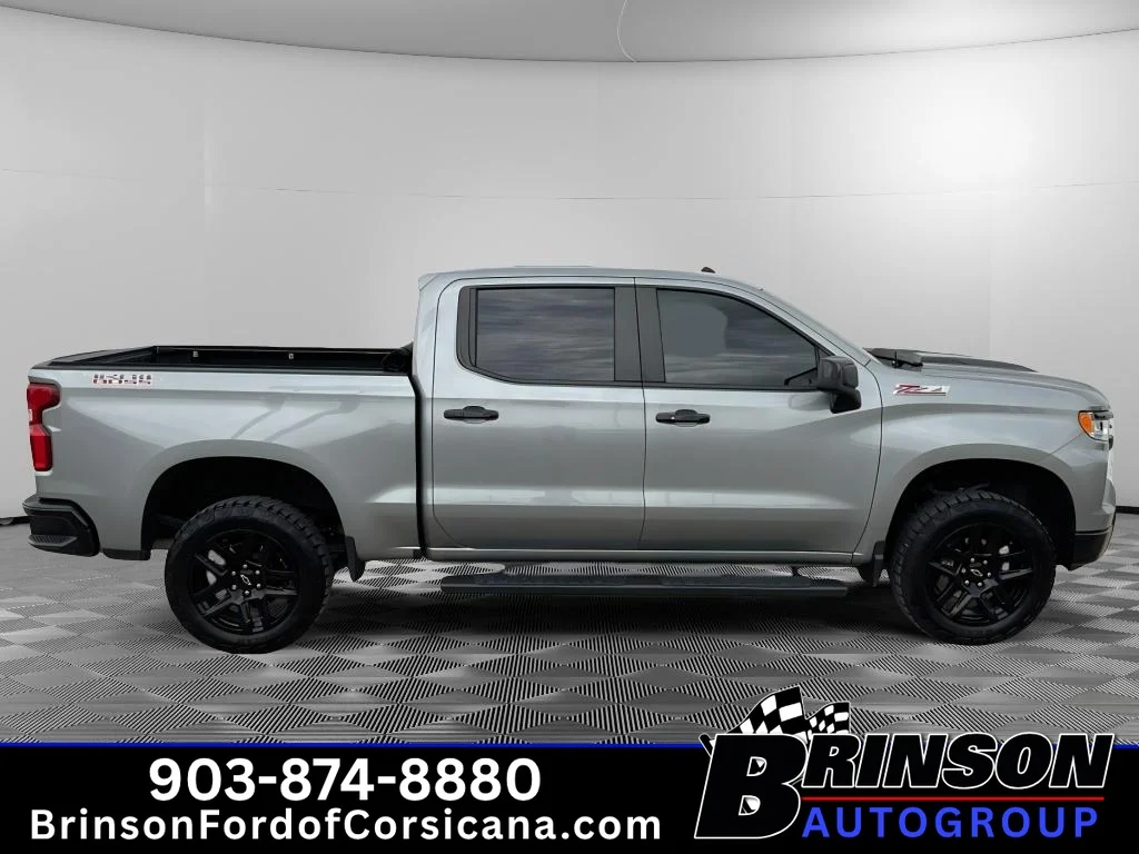 Used 2025 Sterling Gray Metallic Chevrolet LT Trail Boss image 8