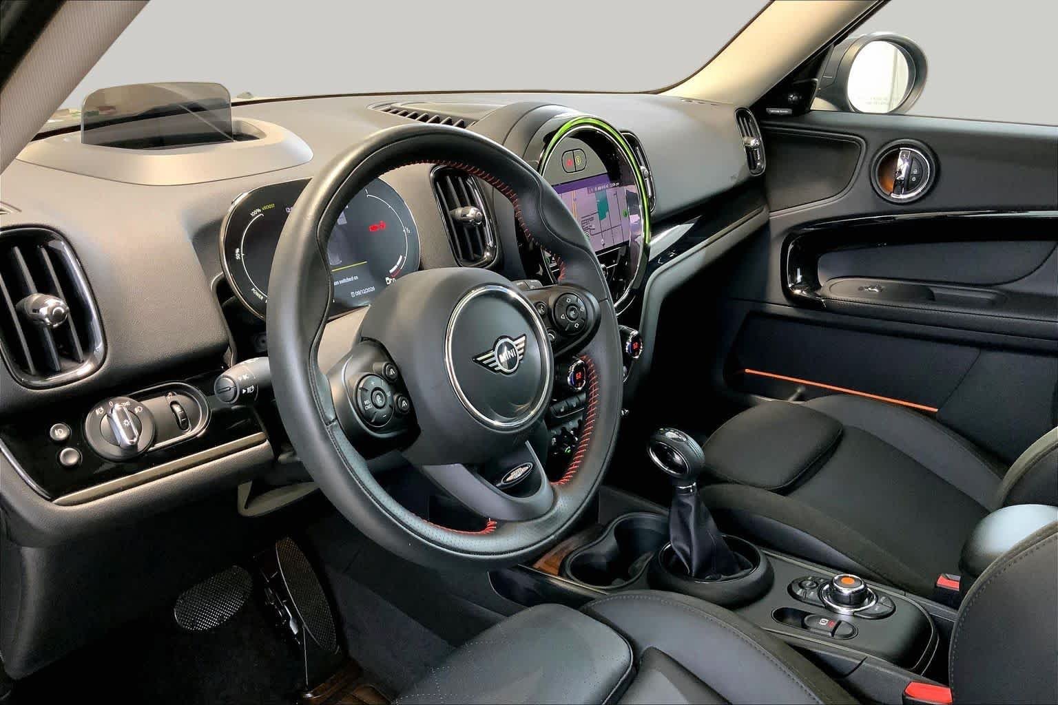 Used 2021 Thunder Grey Metallic MINI Cooper SE image 17