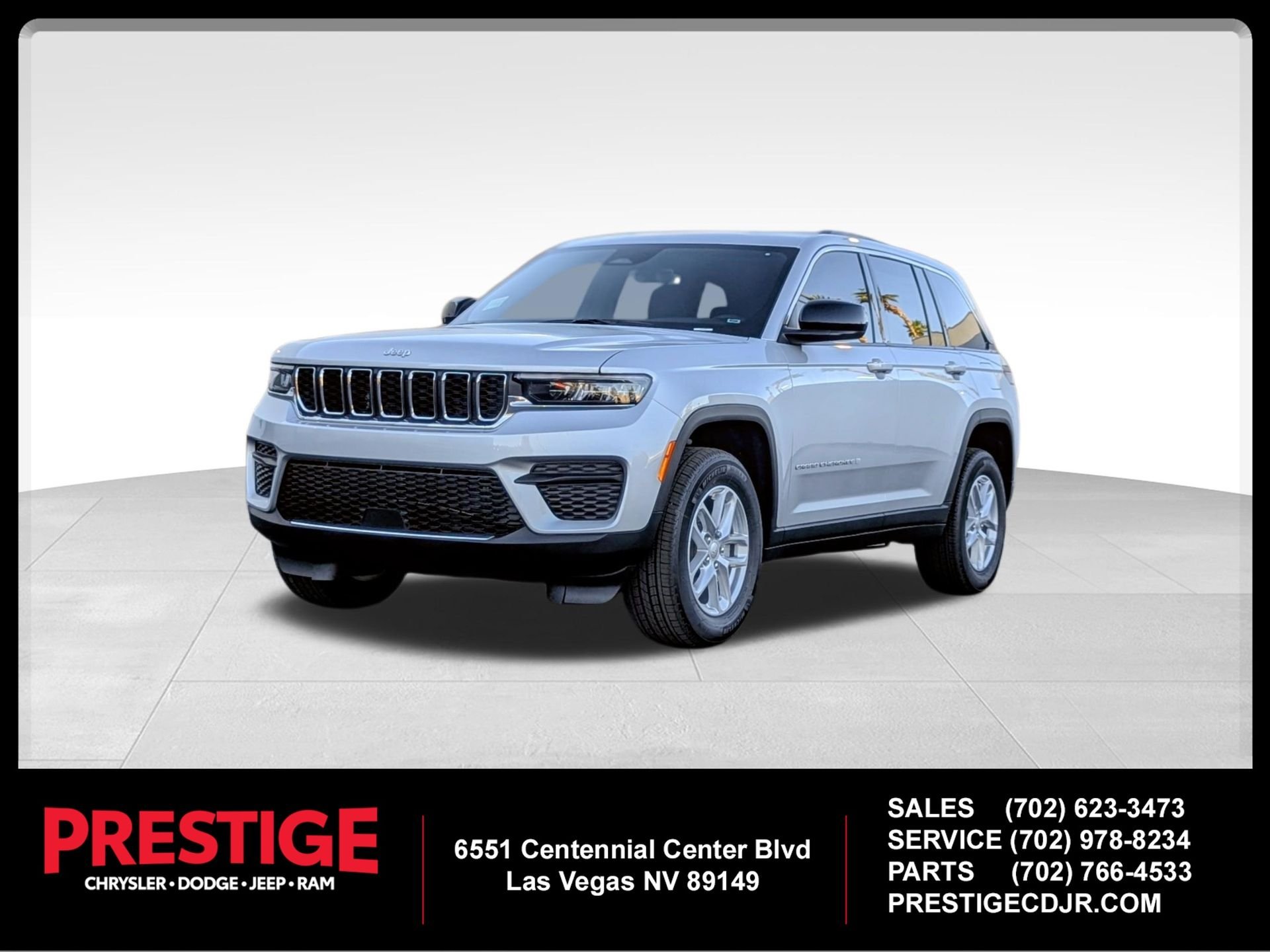 New 2026 Silver Zynith Exterior Paint Jeep Laredo X image 1