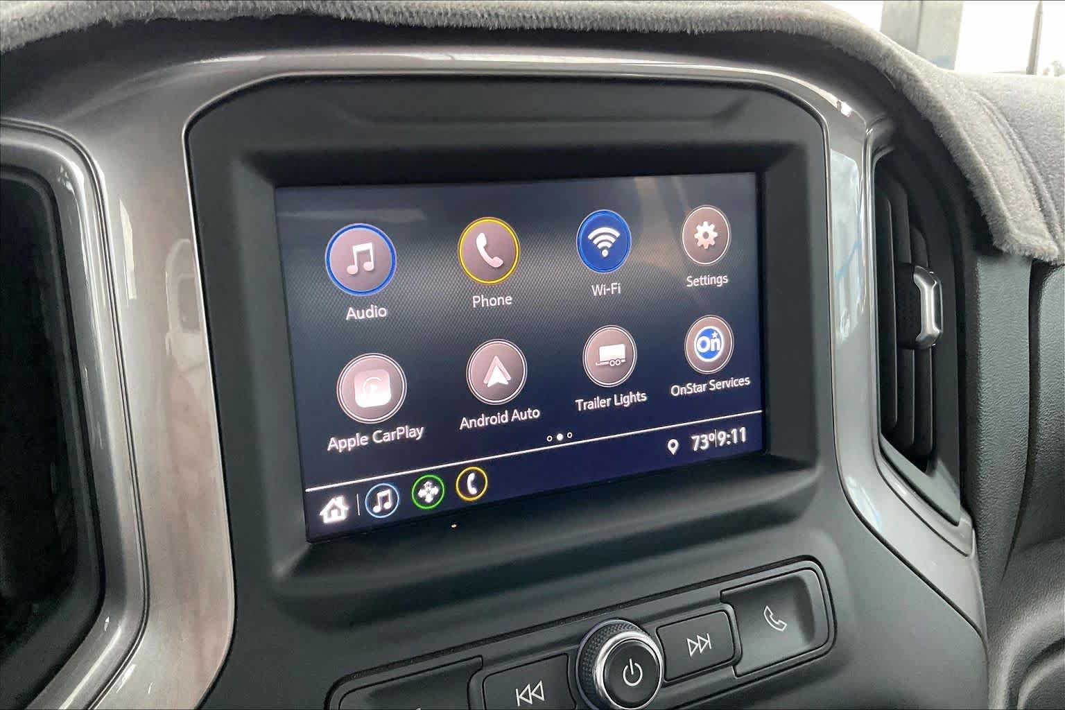 Used 2022 Silver Ice Metallic Chevrolet Custom image 30