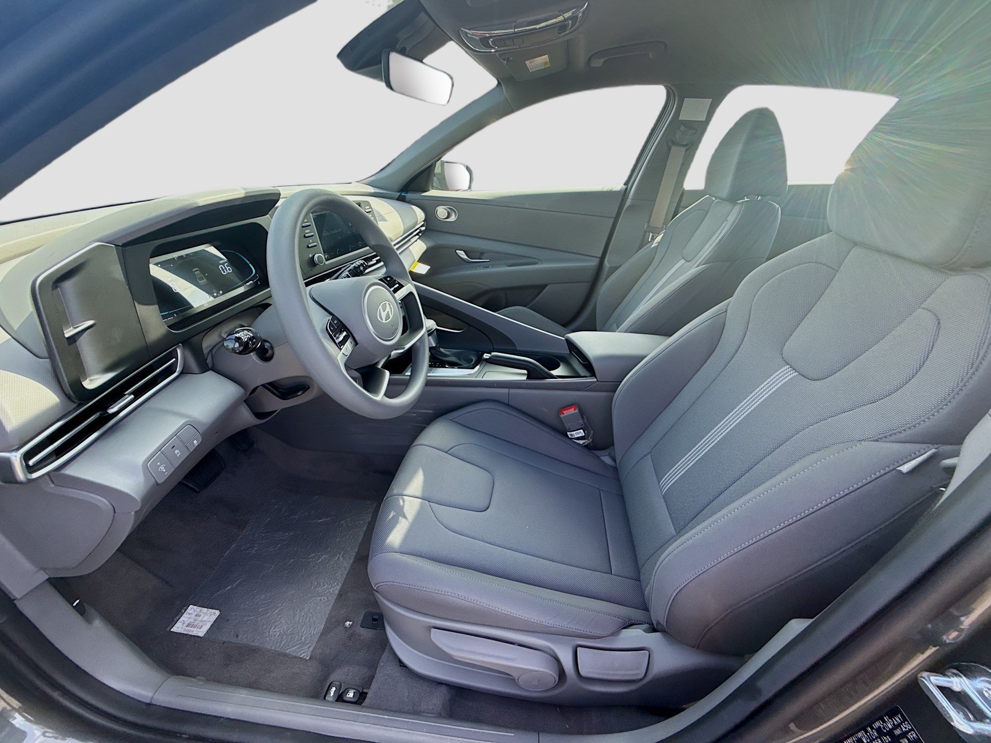 New 2026 Amazon Gray Hyundai SE image 38