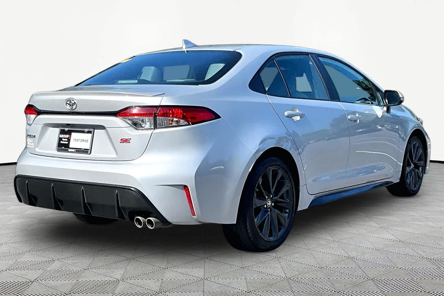 Used 2025 Classic Silver Metallic Toyota SE image 13