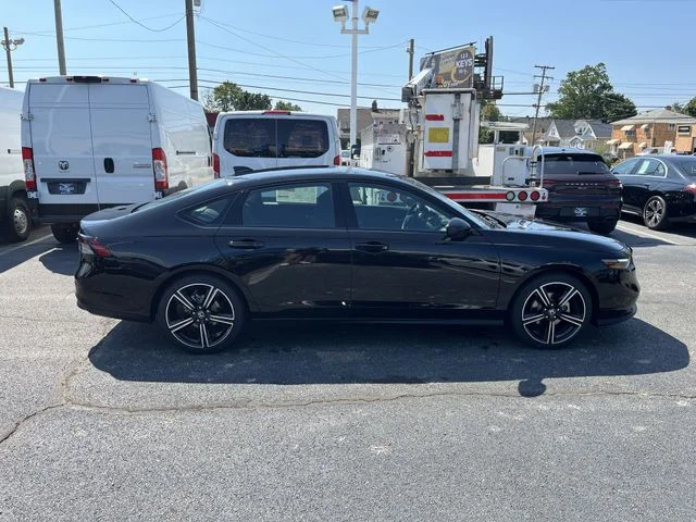 New 2026 Crystal Black Pearl Honda SE image 11