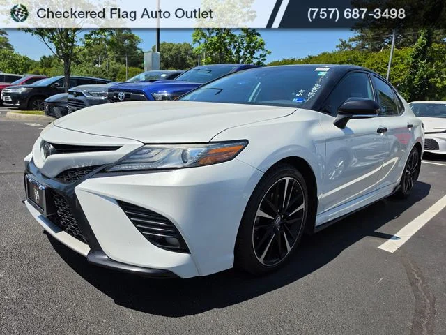 2019 Toyota Camry 2.5 Auto XSE's photo