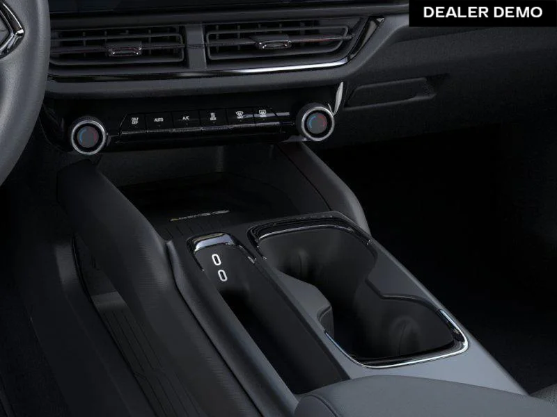 Used 2025  Chevrolet RS image 23