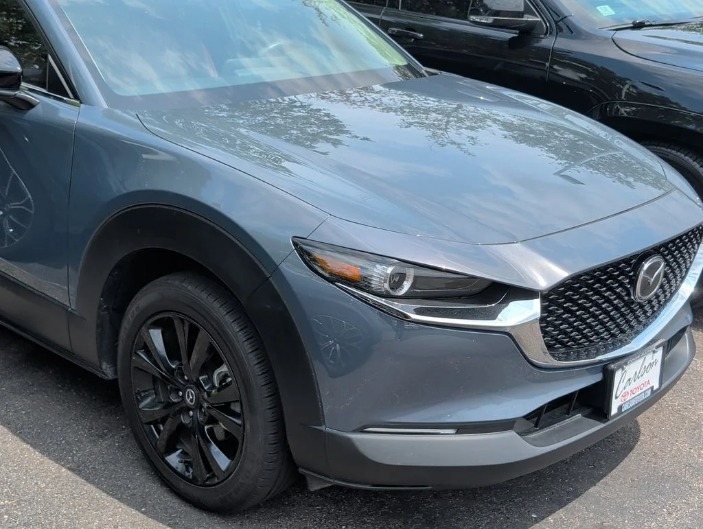 2025 Mazda CX-30 Carbon Edition - Photo 8