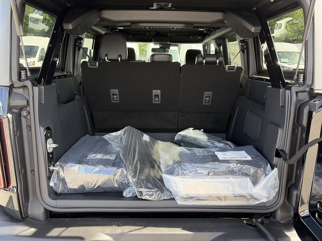 New 2026 Shadow Black Ford Outer Banks® image 31