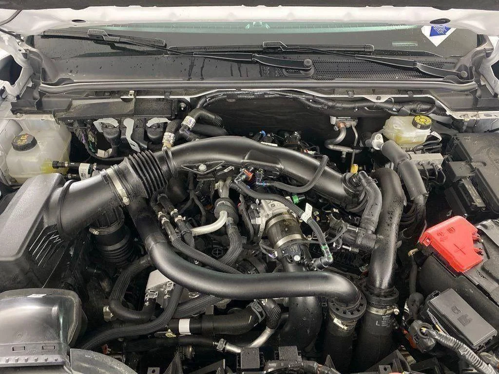 Used 2025 Oxford White Ford Raptor image 54
