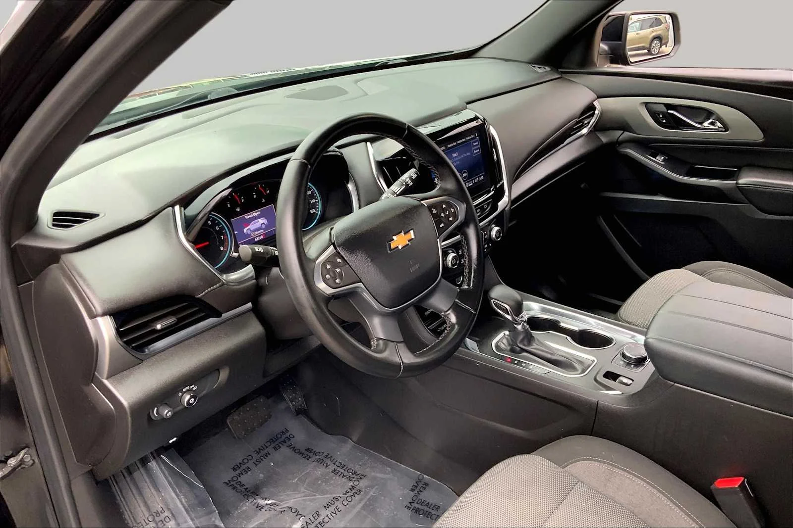 Used 2023 Mosaic Black Metallic Chevrolet LT Cloth image 17