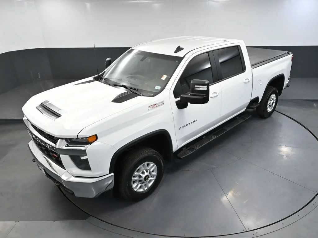 Used 2022  Chevrolet LT image 60