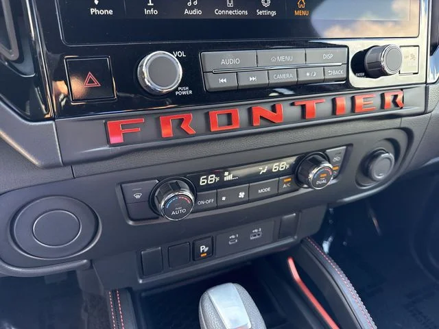 2025 Nissan Frontier PRO-X - Photo 19