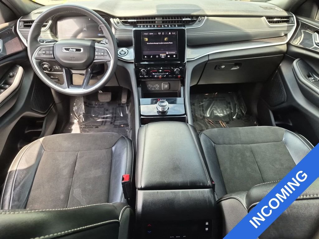 Used 2023 Black Jeep Altitude image 22