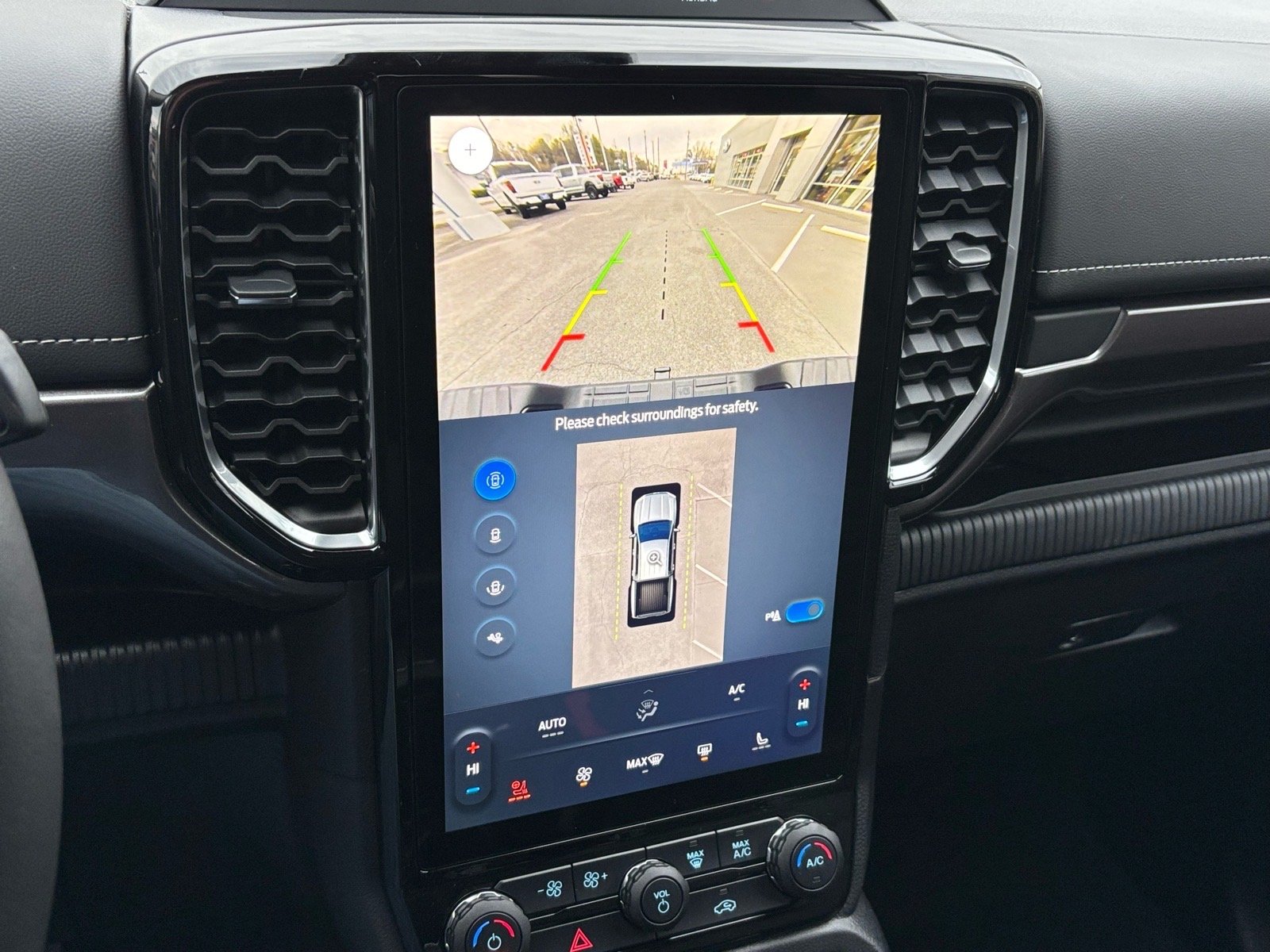 New 2025 Carbonized Gray Metallic Ford LARIAT® image 14