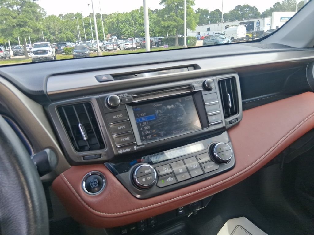 Used 2015 White Toyota Limited image 13