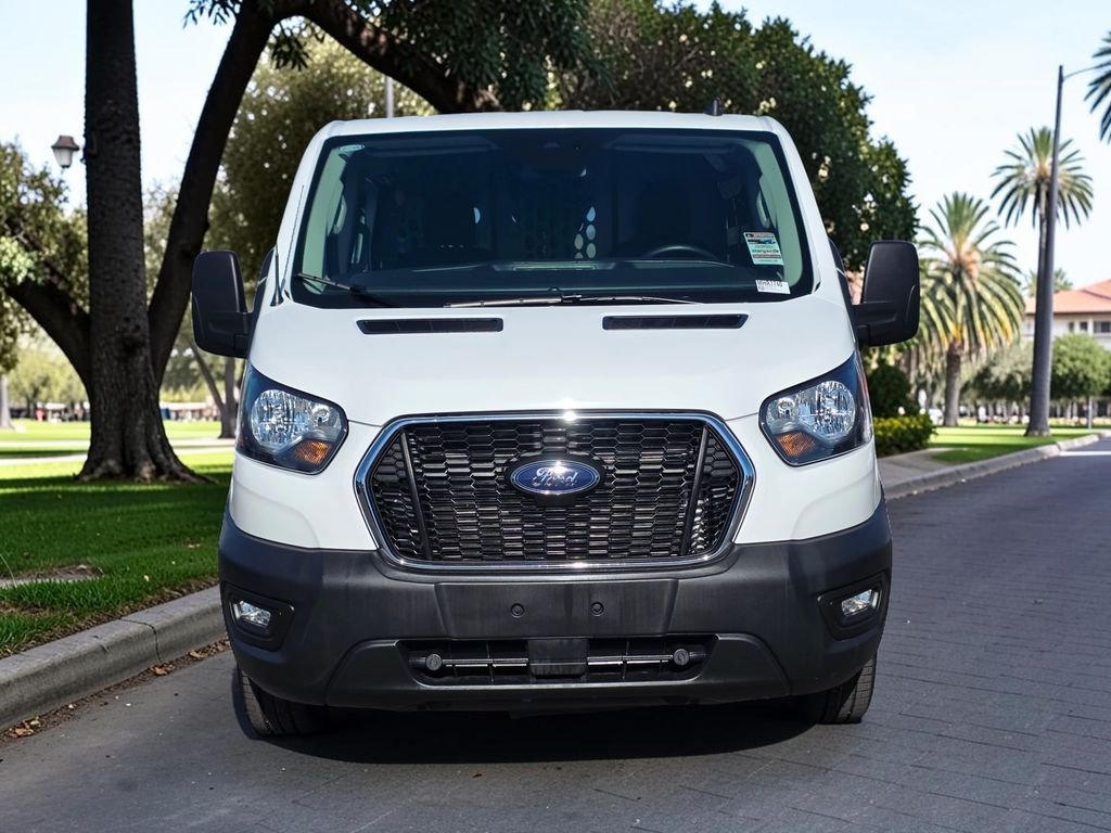 Used 2025 White Ford Base image 3
