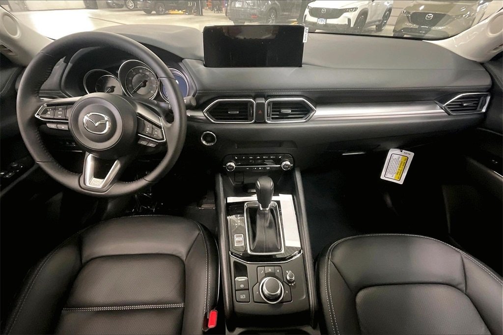 2025 MAZDA CX-5 - Image 4