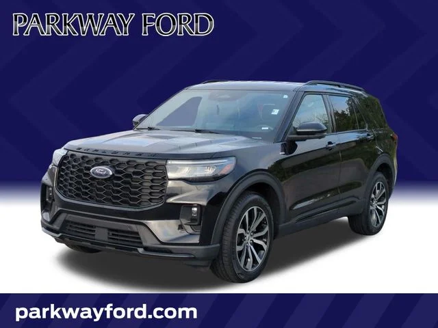Used 2025 Black Ford ST-Line image 1