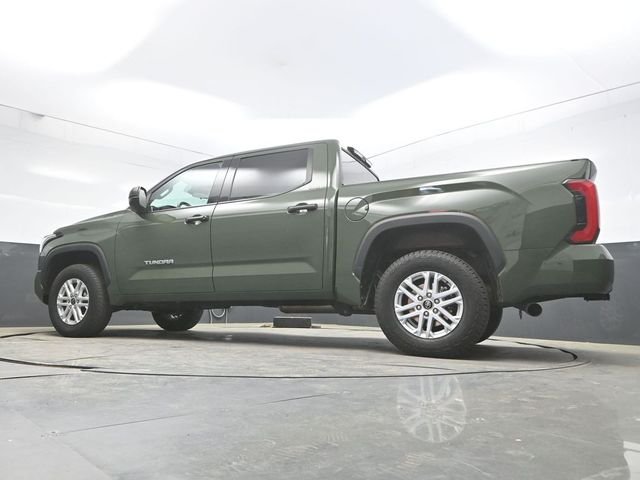 Used 2022 Green Toyota SR5 image 33