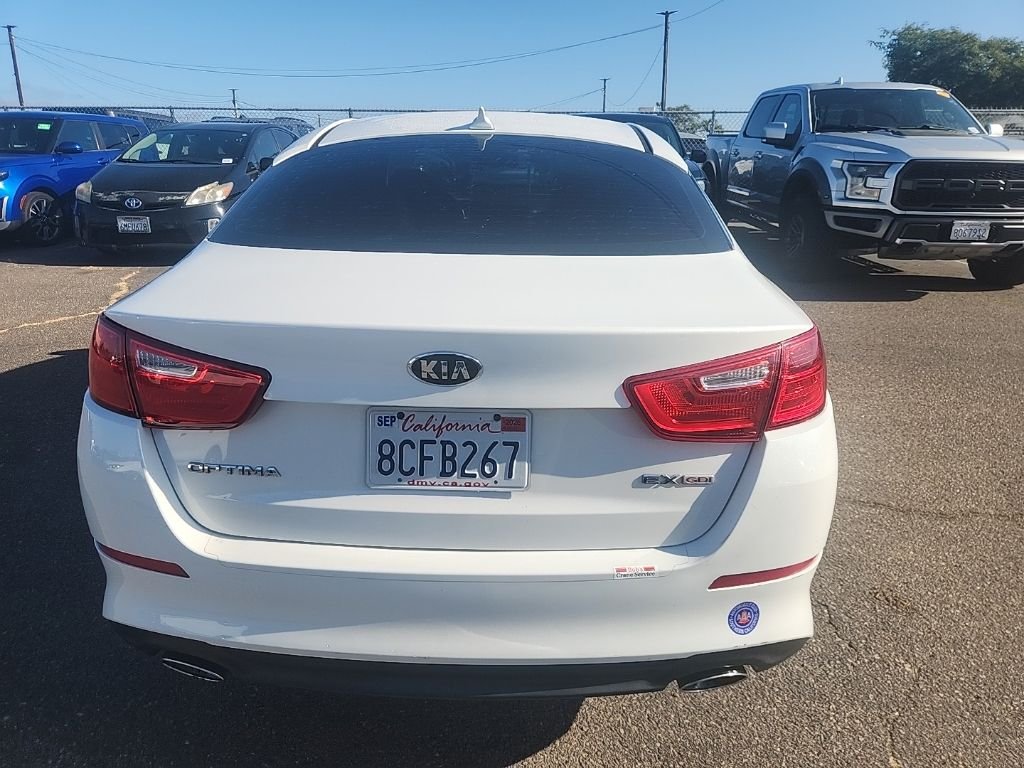 Used 2015 Snow White Pearl Kia EX image 12