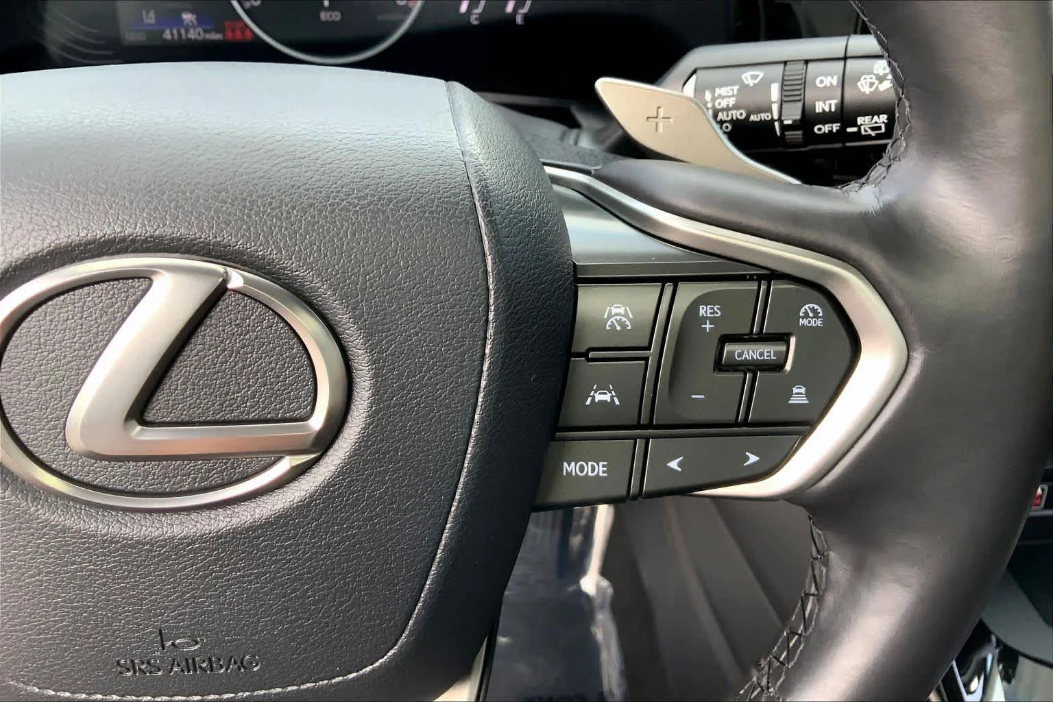 Used 2024 Eminent White Pearl Lexus Premium image 25