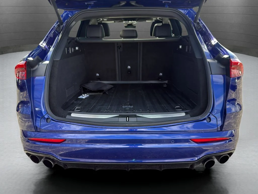 Used 2023  Maserati GT image 17