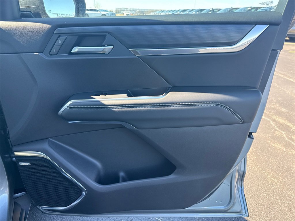 2026 GMC ACADIA - Image 37