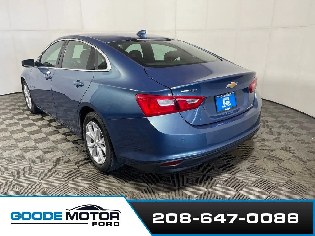 Used 2024 Blue Chevrolet LT image 5