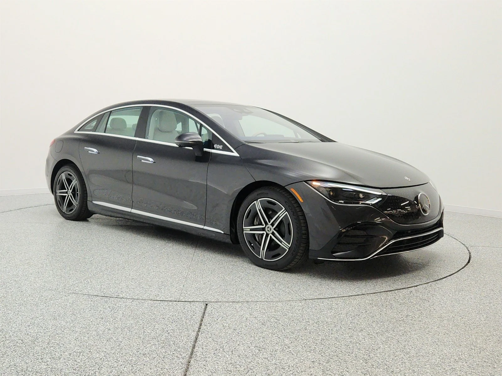 Used 2023 Graphite Grey Metallic Mercedes-Benz EQE 350 4MATIC®+ Sedan image 3