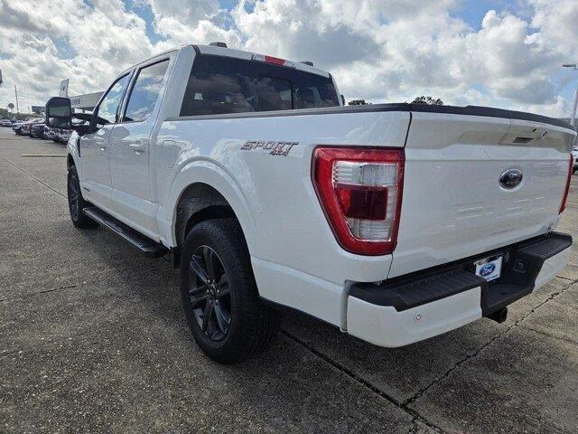 Used 2023 Star White Metallic Tri-Coat Ford LARIAT image 3