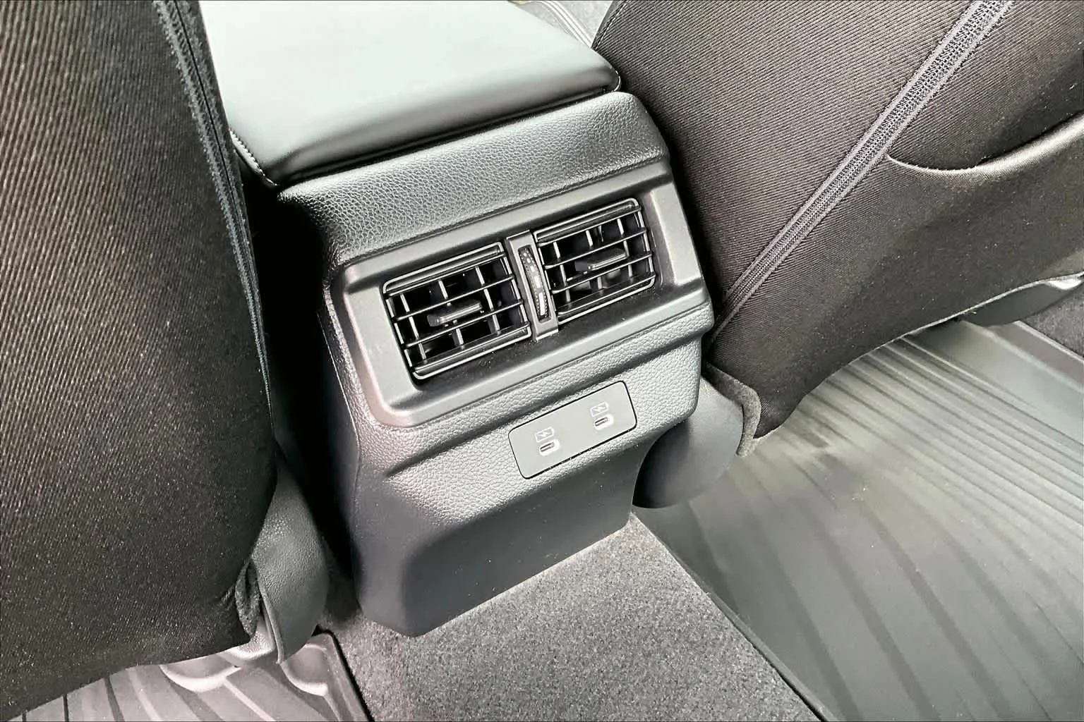 Certified Used 2026 Platinum White Pearl Honda Sport image 18