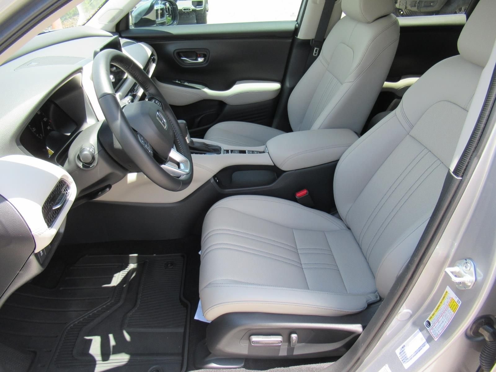 Used 2026 Gray Honda EX-L image 17