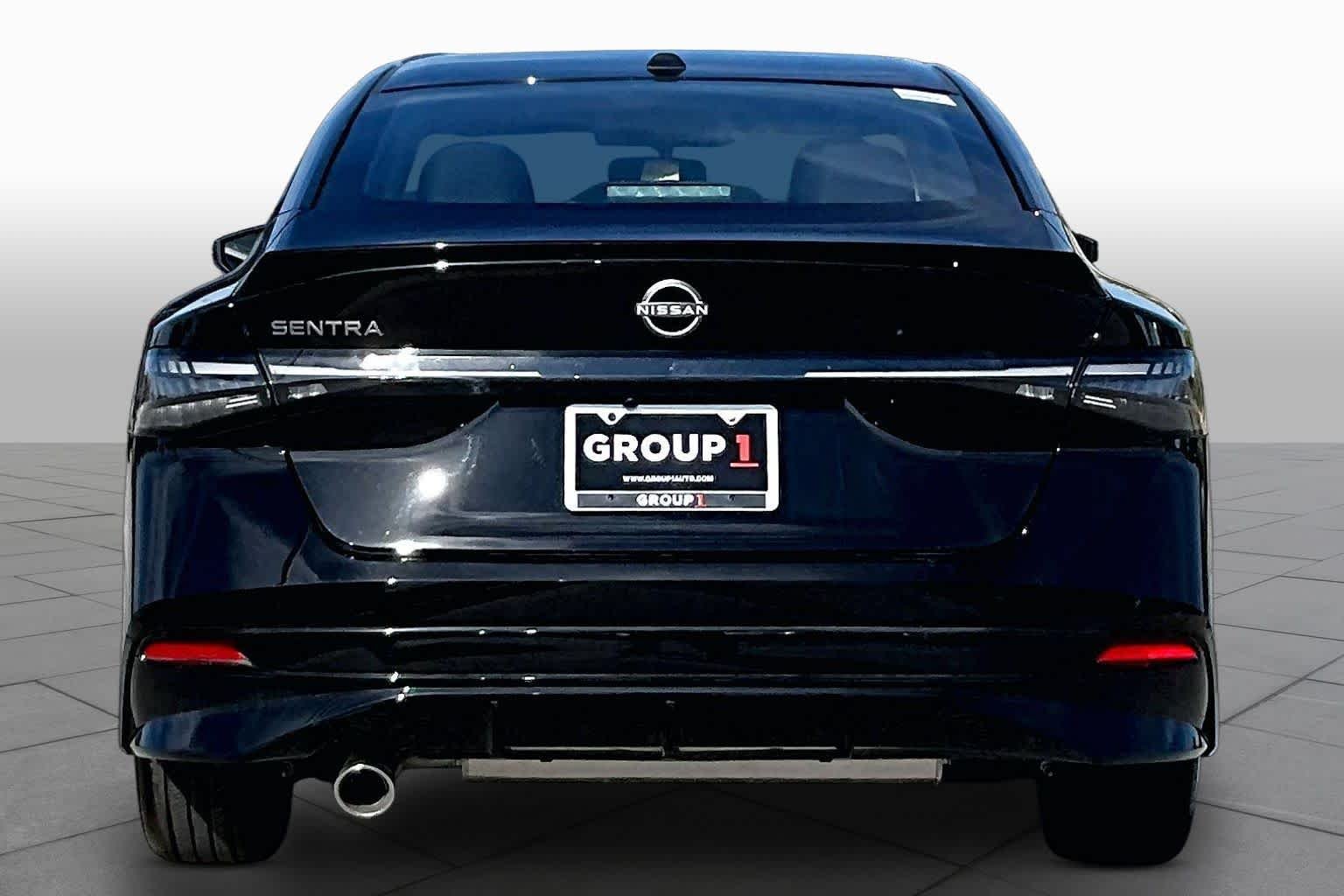New 2027 Super Black Nissan SR image 4