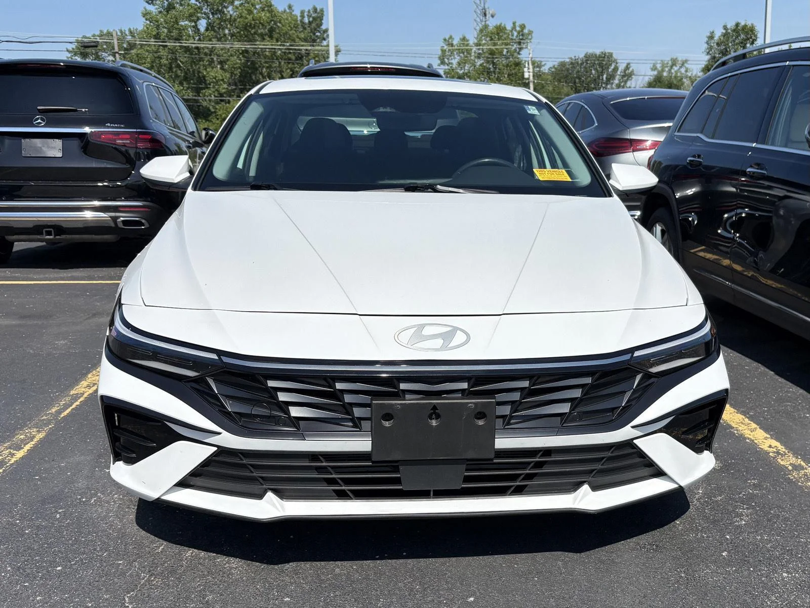 Used 2024 Serenity White Hyundai SEL image 2