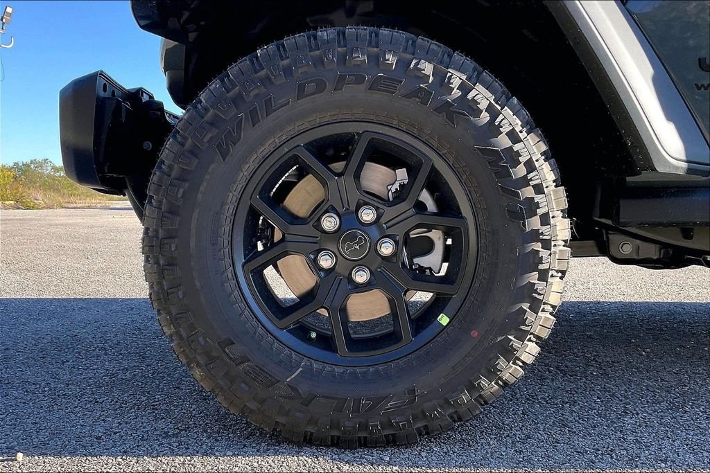 New 2026 Jeep Wrangler Willys 4D Sport Utility