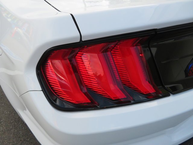 Used 2019 Oxford White Ford EcoBoost image 24