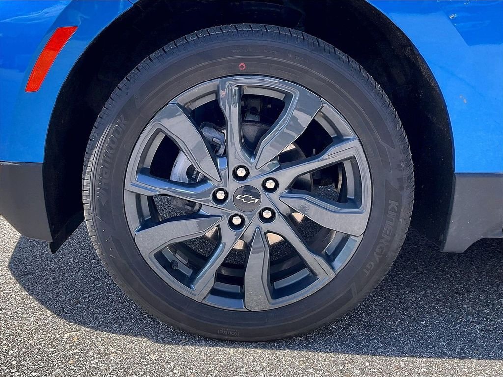 Used 2024 Riptide Blue Metallic Chevrolet RS image 7